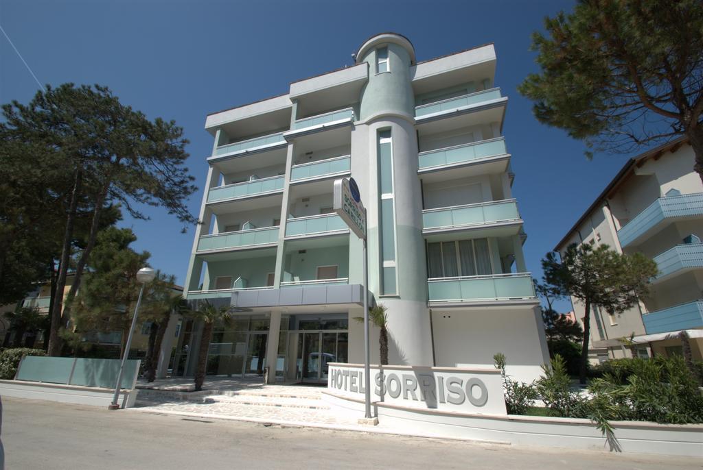 Hotel Sorriso Milano Marittima Exterior foto