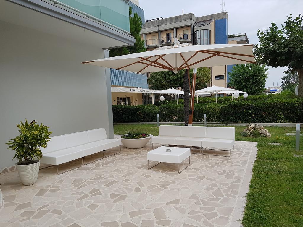 Hotel Sorriso Milano Marittima Exterior foto