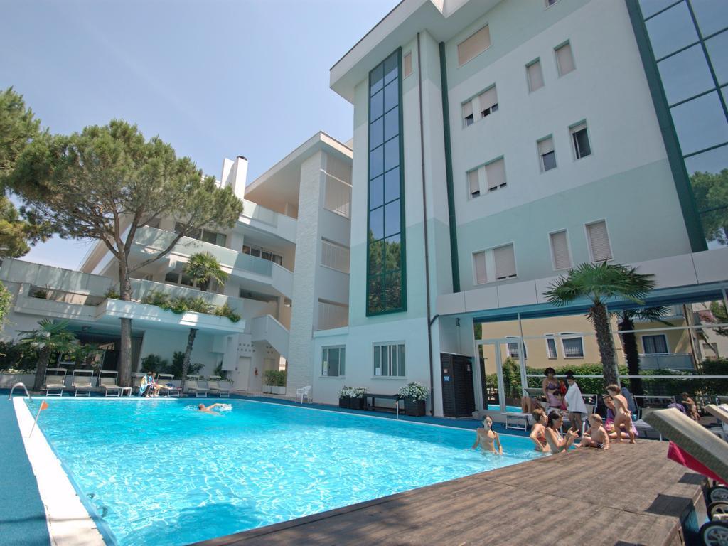 Hotel Sorriso Milano Marittima Exterior foto